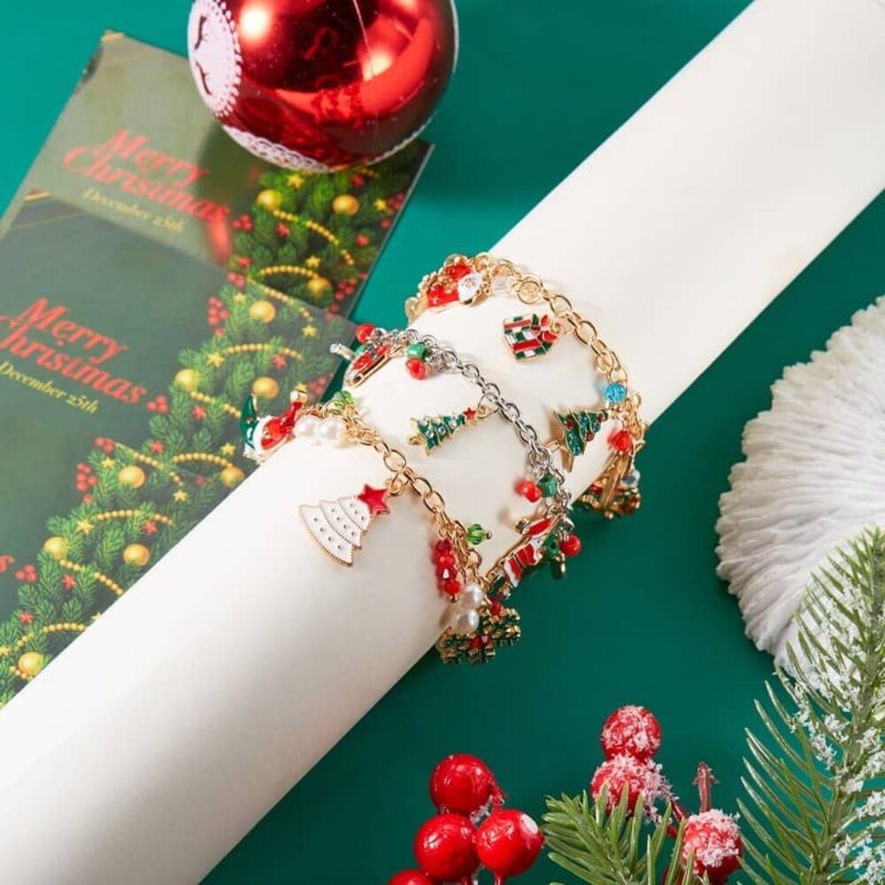 🎄 Christmas Charm Bracelet 🎅 Snowflake Reindeer Bell Santa Jewelry Gift